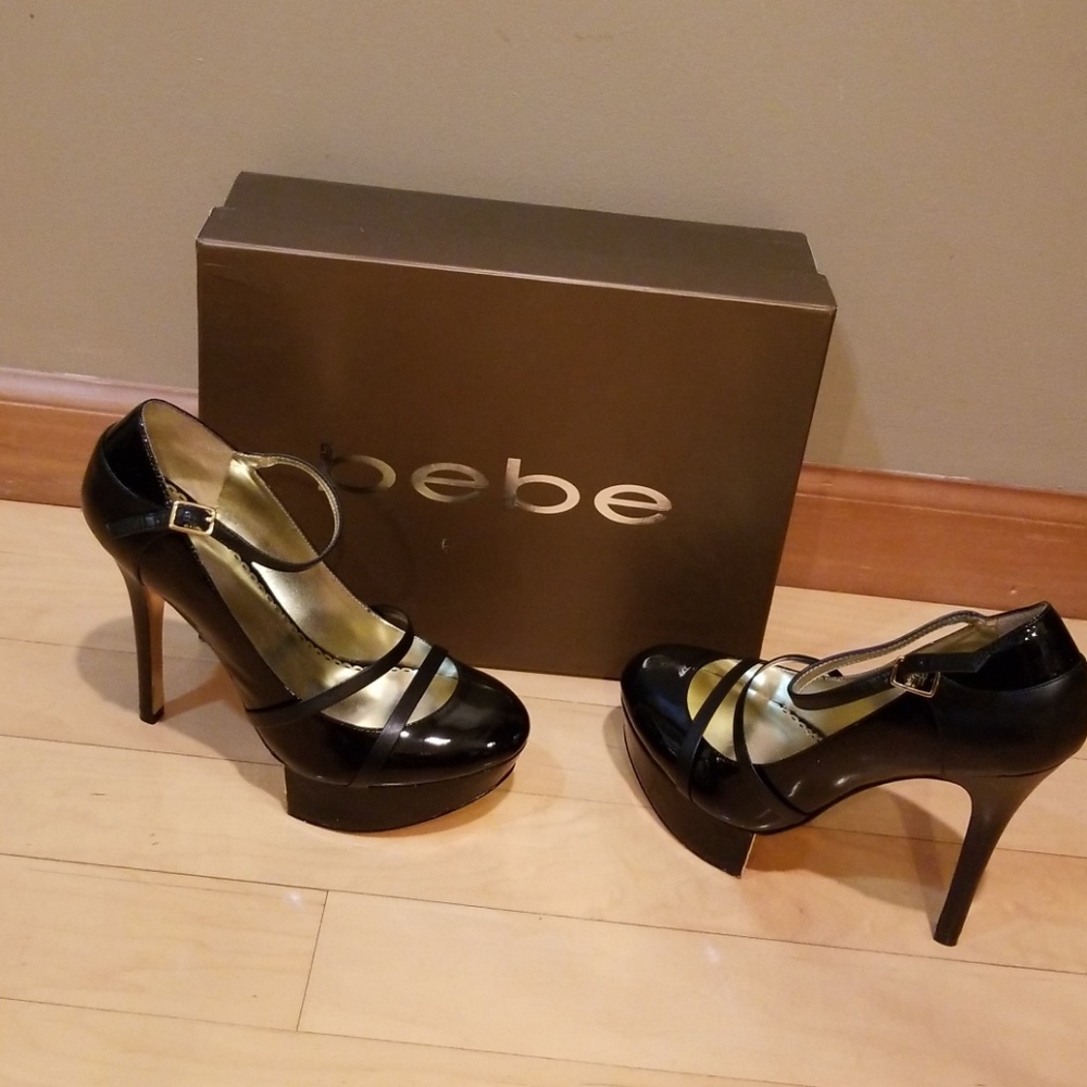 👠💄🕶bebe 🕶💄👠 size 8 black high heels